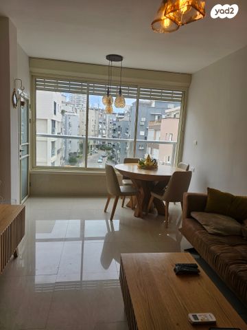 דירה, בזל 4, דרום מערב ותיק, בת ים