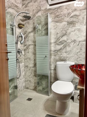 דירה, מזל גדי, פסגת זאב, ירושלים