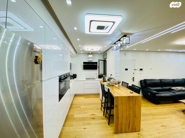 דירת גן, רחובות