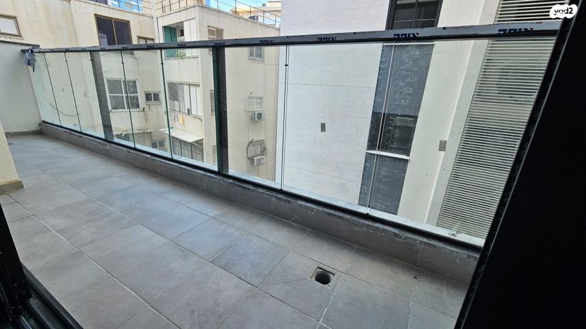 דירה, מצפה, שכונת הראשונים, רמת גן