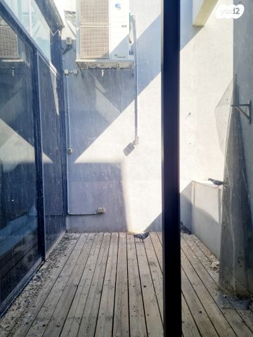 משרדים, דרך קיבוץ גלויות, גבעת הרצל, אזור המלאכה יפו, תל אביב יפו