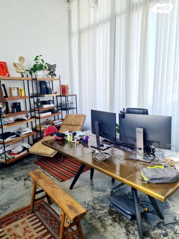 משרדים, דרך קיבוץ גלויות, גבעת הרצל, אזור המלאכה יפו, תל אביב יפו