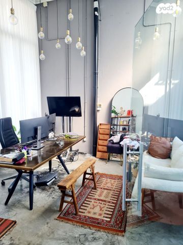 משרדים, דרך קיבוץ גלויות, גבעת הרצל, אזור המלאכה יפו, תל אביב יפו