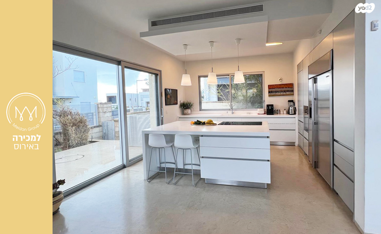 בית פרטי/ קוטג', אירוס, אירוס