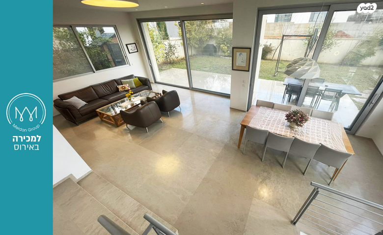 בית פרטי/ קוטג', אירוס, אירוס