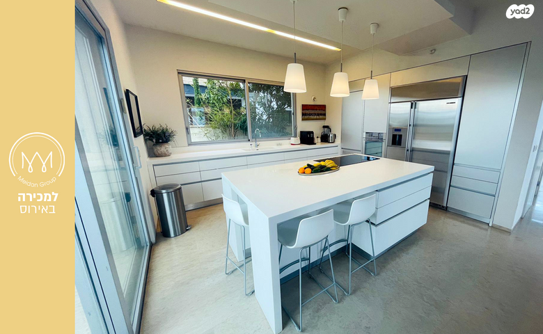 בית פרטי/ קוטג', אירוס, אירוס