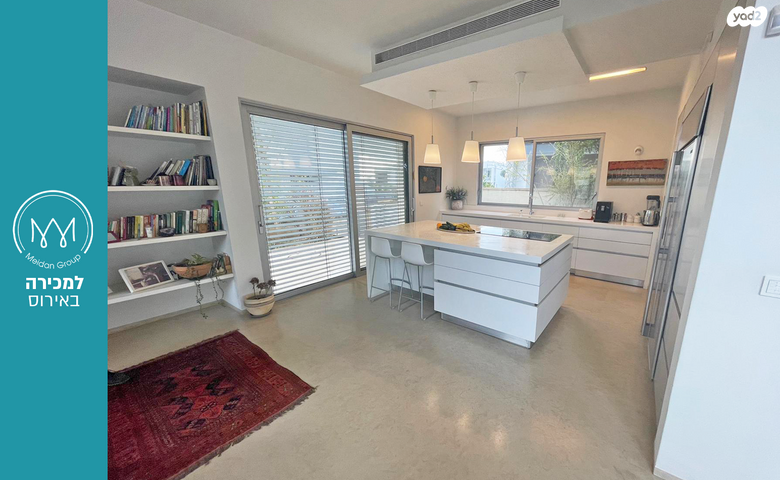 בית פרטי/ קוטג', אירוס, אירוס