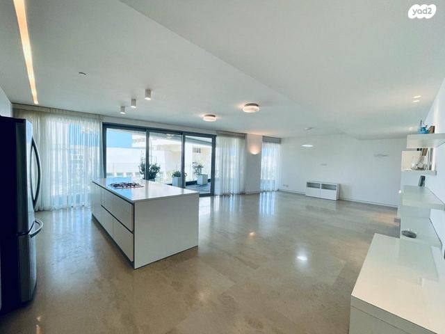 דירה, הרצליה פיתוח, הרצליה