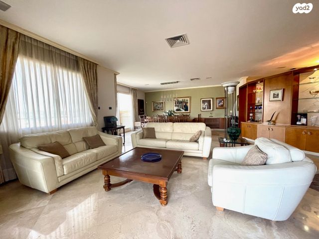 גג/ פנטהאוז, הרצליה