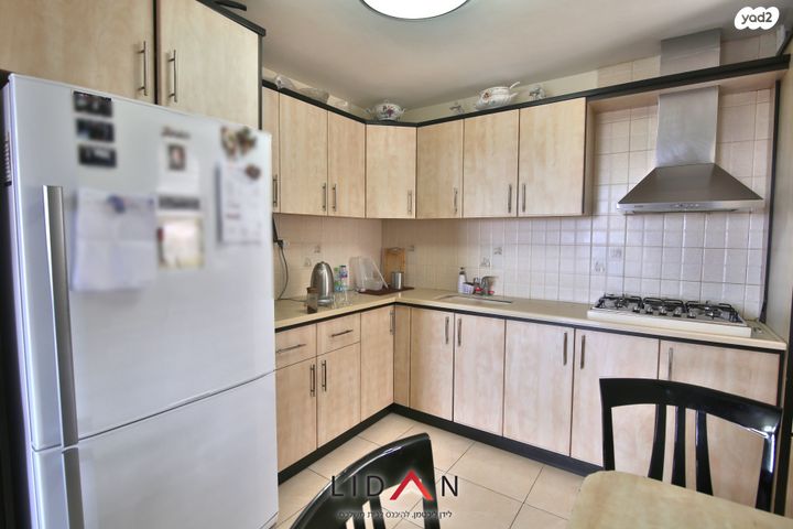 דירה, שדרות פנחס ספיר, קרית ים ג', קרית ים