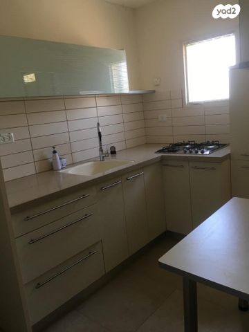 דירה, העצמאות, מרכז העיר, סביניה, הוותיקה, קרית ביאליק