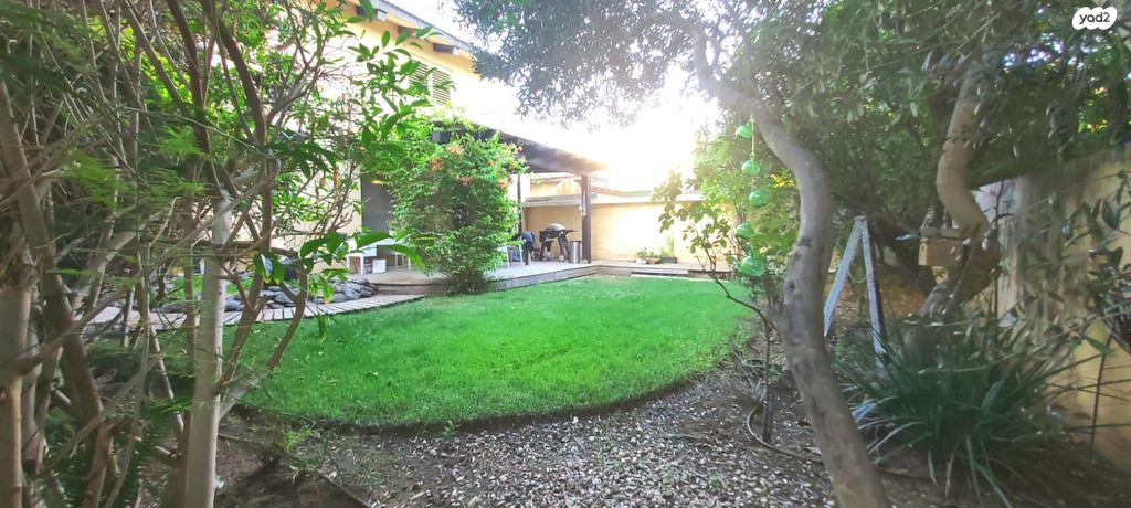 בית פרטי/ קוטג', נווה מגן, רמת השרון