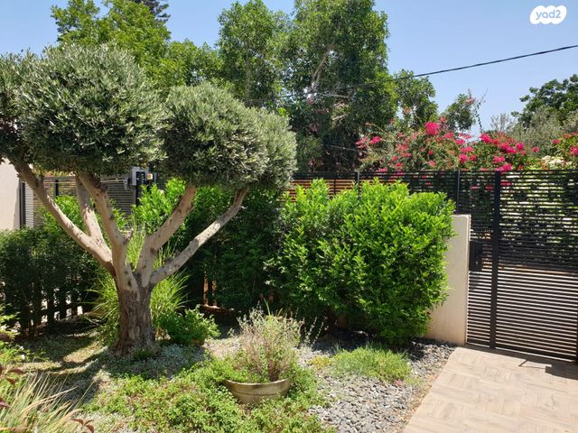 בית פרטי/ קוטג', פרדס חנה כרכור