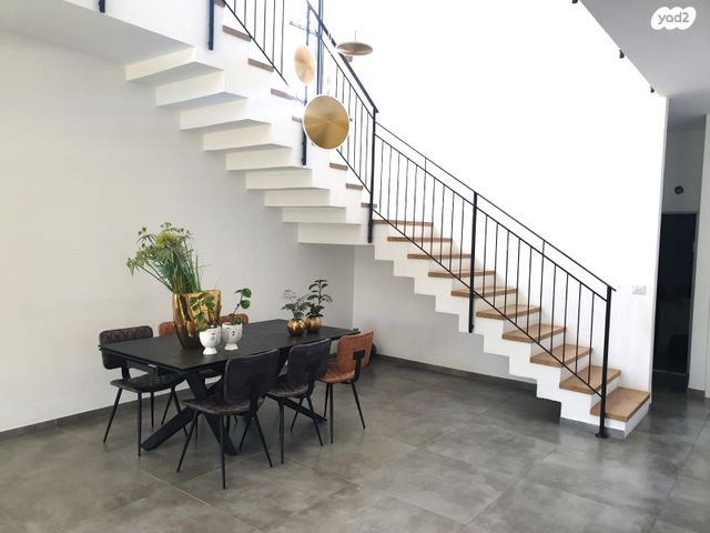 בית פרטי/ קוטג', פרדס חנה כרכור