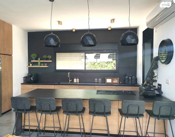 בית פרטי/ קוטג', פרדס חנה כרכור