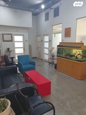 חנויות/ שטח מסחרי, מב"ת מערב, אזור תעשייה חדש, ראשון לציון