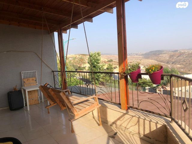 דירה, ענבר 12, נעלה, נעלה