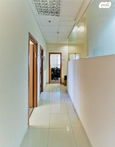 משרדים, פתח תקווה