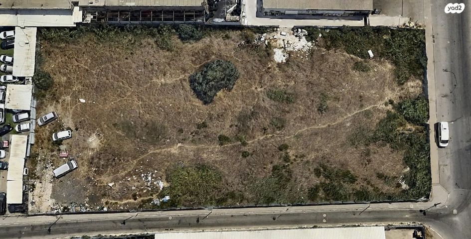 מגרשים, אזור תעשיה קרית אתא, קרית אתא