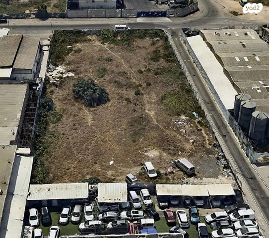 מגרשים, אזור תעשיה קרית אתא, קרית אתא