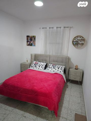 דירה, מבצע ברוש, שכונה ו', באר שבע