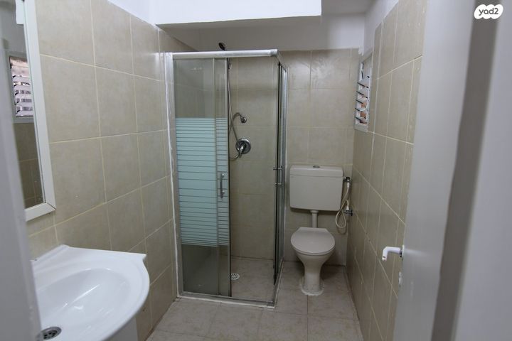 יחידת דיור, המכתשים, שכונה ד', באר שבע