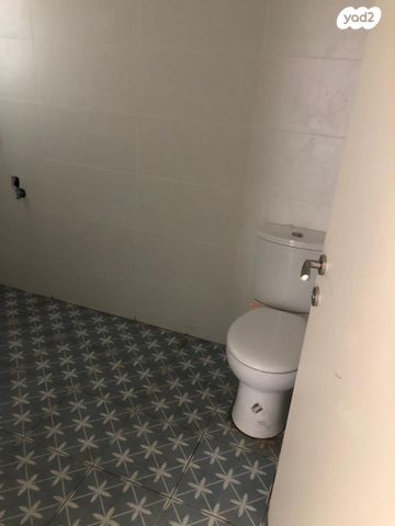 דירה, ז'בוטינסקי, רובע א', אשדוד