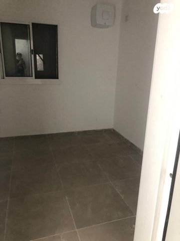 דירה, ז'בוטינסקי, רובע א', אשדוד