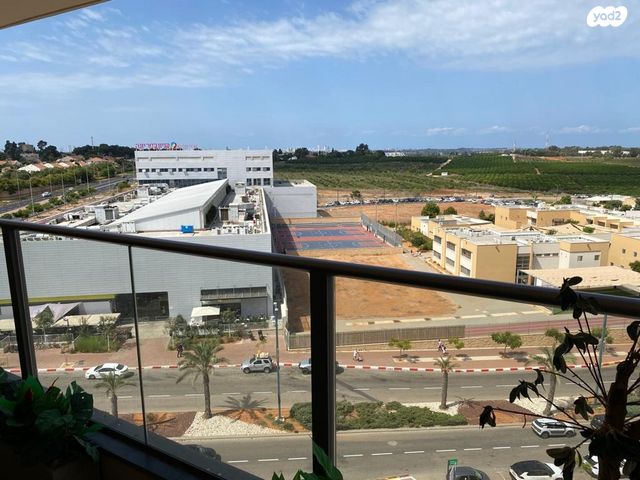 דירה, כפר יונה