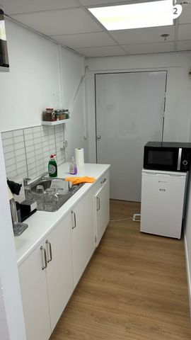 משרדים, אודם, פתח תקווה