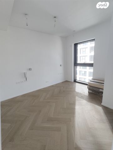 דירה, ליאונרדו דה וינצ'י, גני שרונה, קרית הממשלה, תל אביב יפו