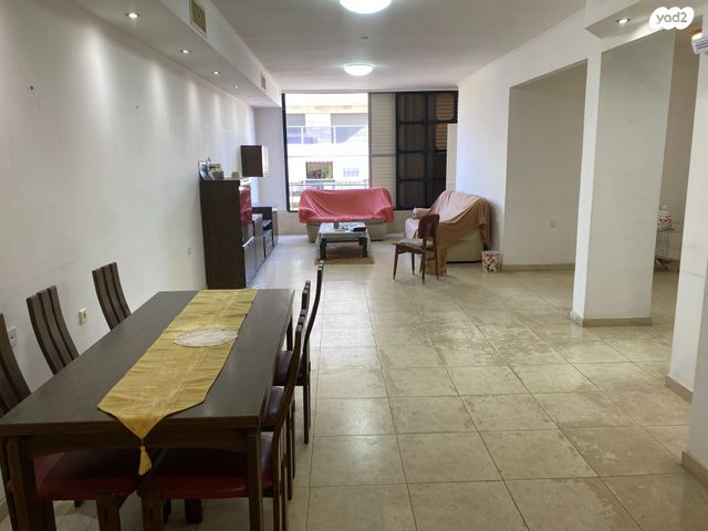 דירה, יהודה הלוי 22, מרכז העיר דרום, נתניה