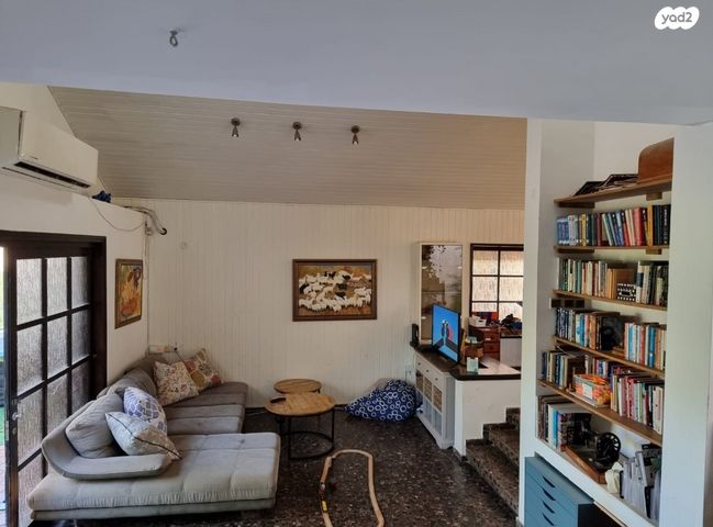 בית פרטי/ קוטג', קרית גנים, רעננה