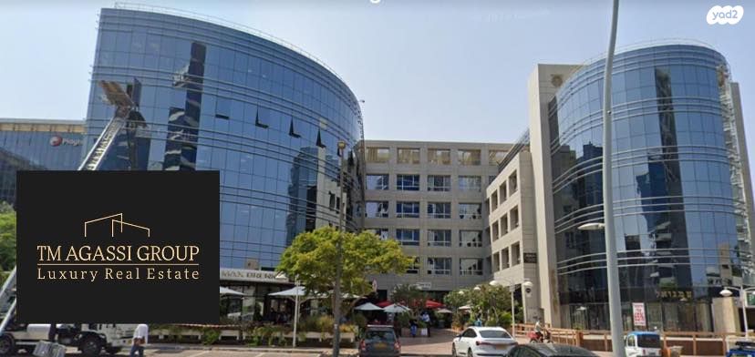 חנויות/ שטח מסחרי