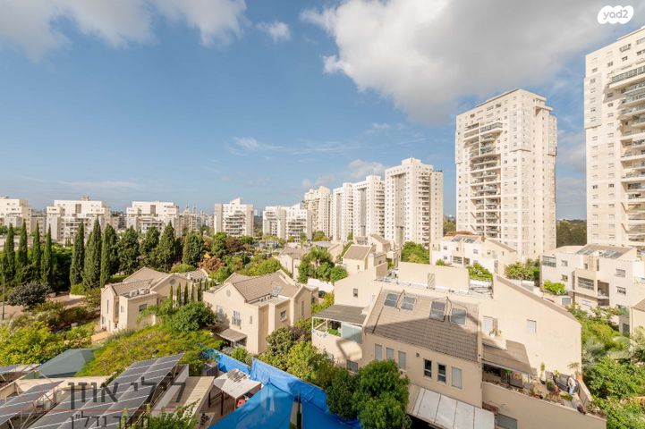 דירה, נתניה