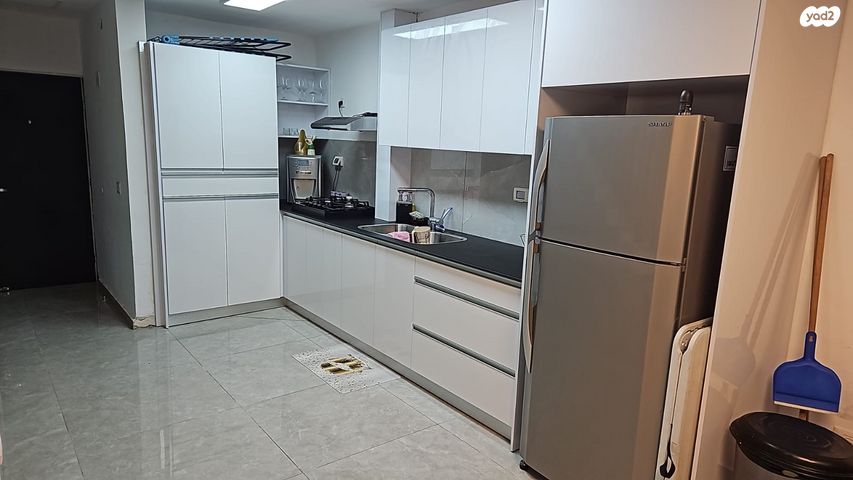 דופלקס, אחד העם, שיכון עובדים, טבריה