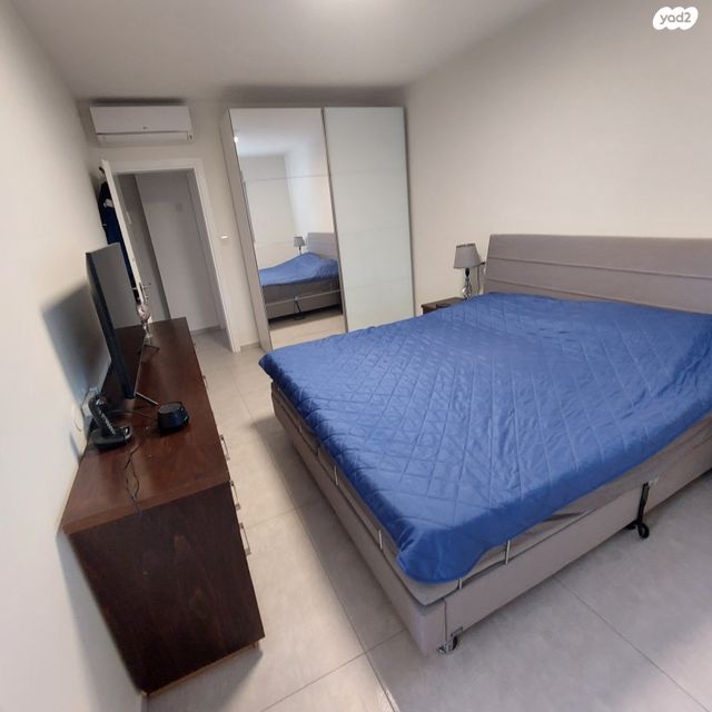 דירה, רב אלוף משה לוי, פסגת זאב, ירושלים