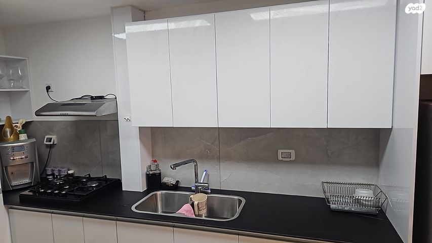 דופלקס, אחד העם, שיכון עובדים, טבריה