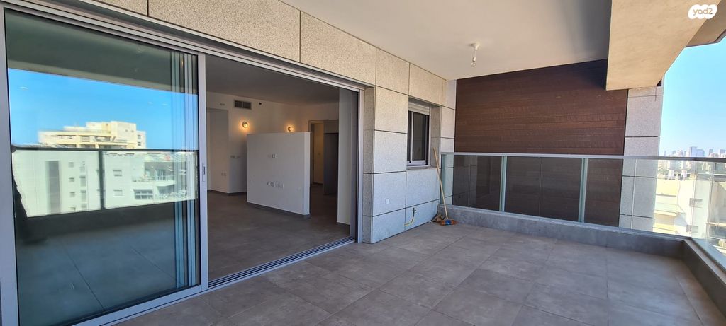 פרופ' יובל נאמן 