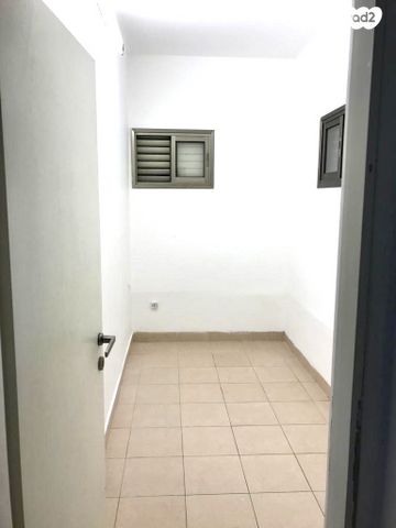 דירה, דרך זאב ז'בוטינסקי, שכונת גפן, רמת גן