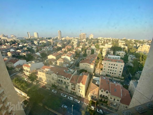 דירה להשכרה בירושלים (תיווך) — 4