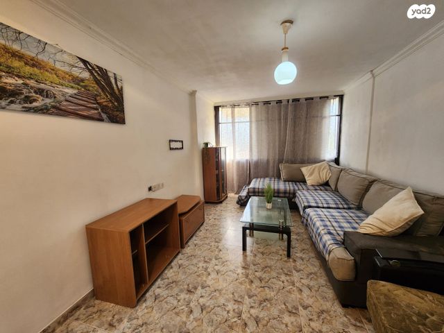 דירה, הזית 7, המיסדים, כרמיאל