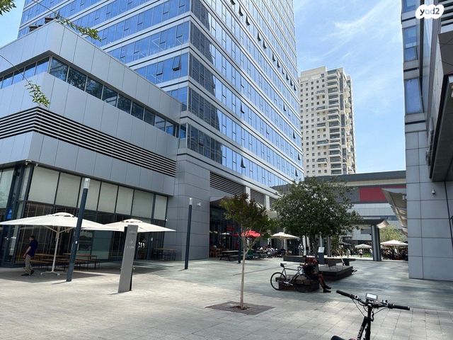 משרדים, יגאל אלון 94, ביצרון ורמת ישראל, תל אביב יפו