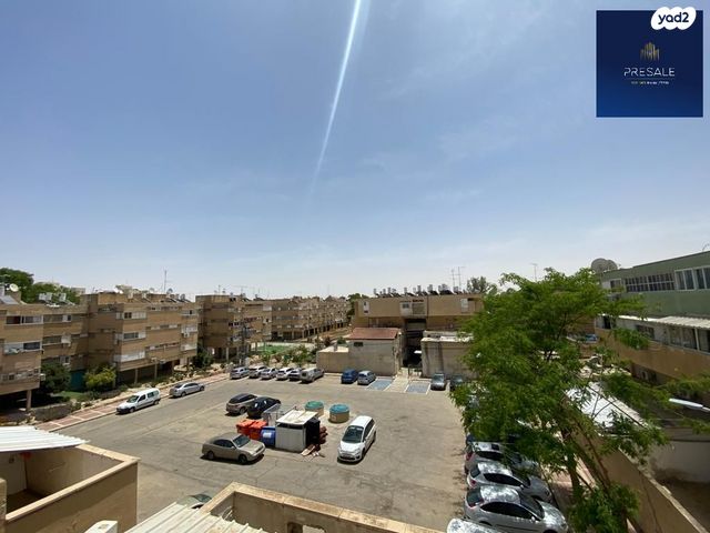 דירה, יעלים, ערד