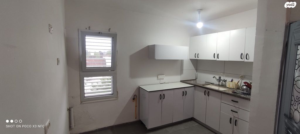 דירה, הרב משאש 112, שכונה ותיקה - מרכז העיר, מעלות תרשיחא