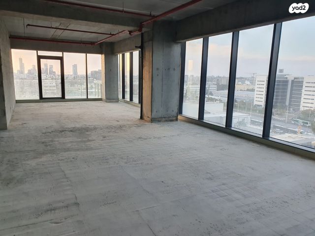 משרדים, פתח תקווה