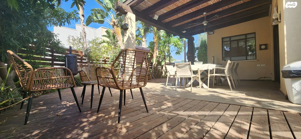 בית פרטי/ קוטג', אורנית