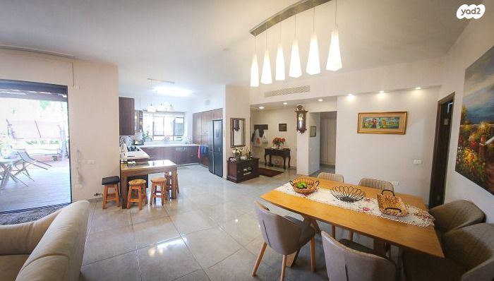 בית פרטי/ קוטג', אורנית