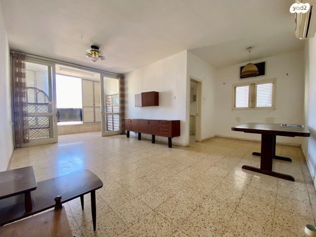 ד' / מערב מרכז העיר