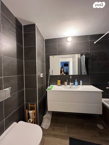 דירה, ליאונרדו דה וינצ'י, גני שרונה, קרית הממשלה, תל אביב יפו